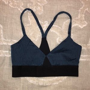 Vimmia Dark Blue and Black Ribbed Sports Bra